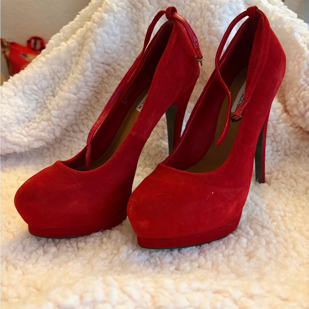Steve Madden Vibrant Red Suede Heels